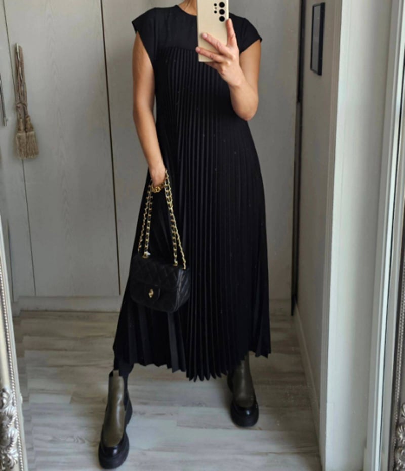 Sylvie | Elegant plisseret maxikjole